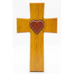 Křížek s červeným srdcem  28cm